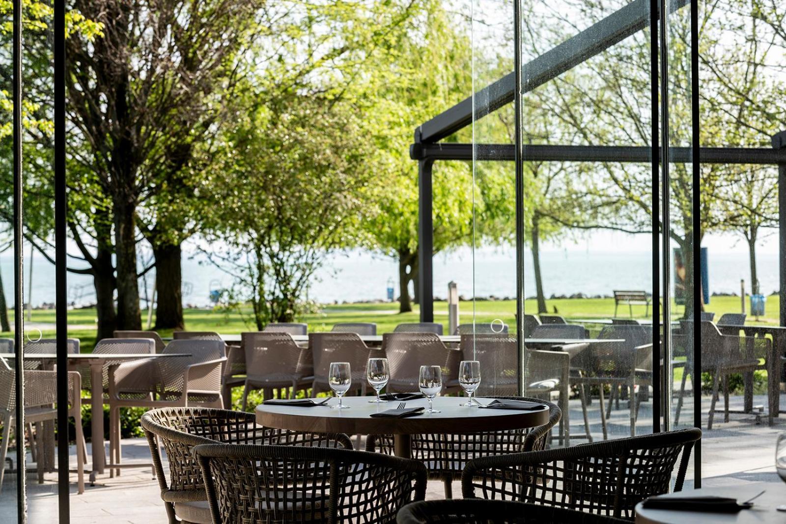 Hotel Marina Port Balatonkenese Esterno foto